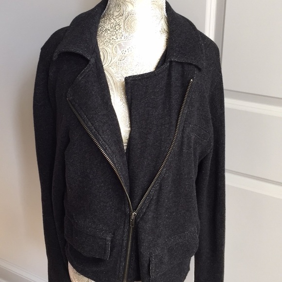 Cabi Blazer Jacket in Medium - Picture 7 of 9